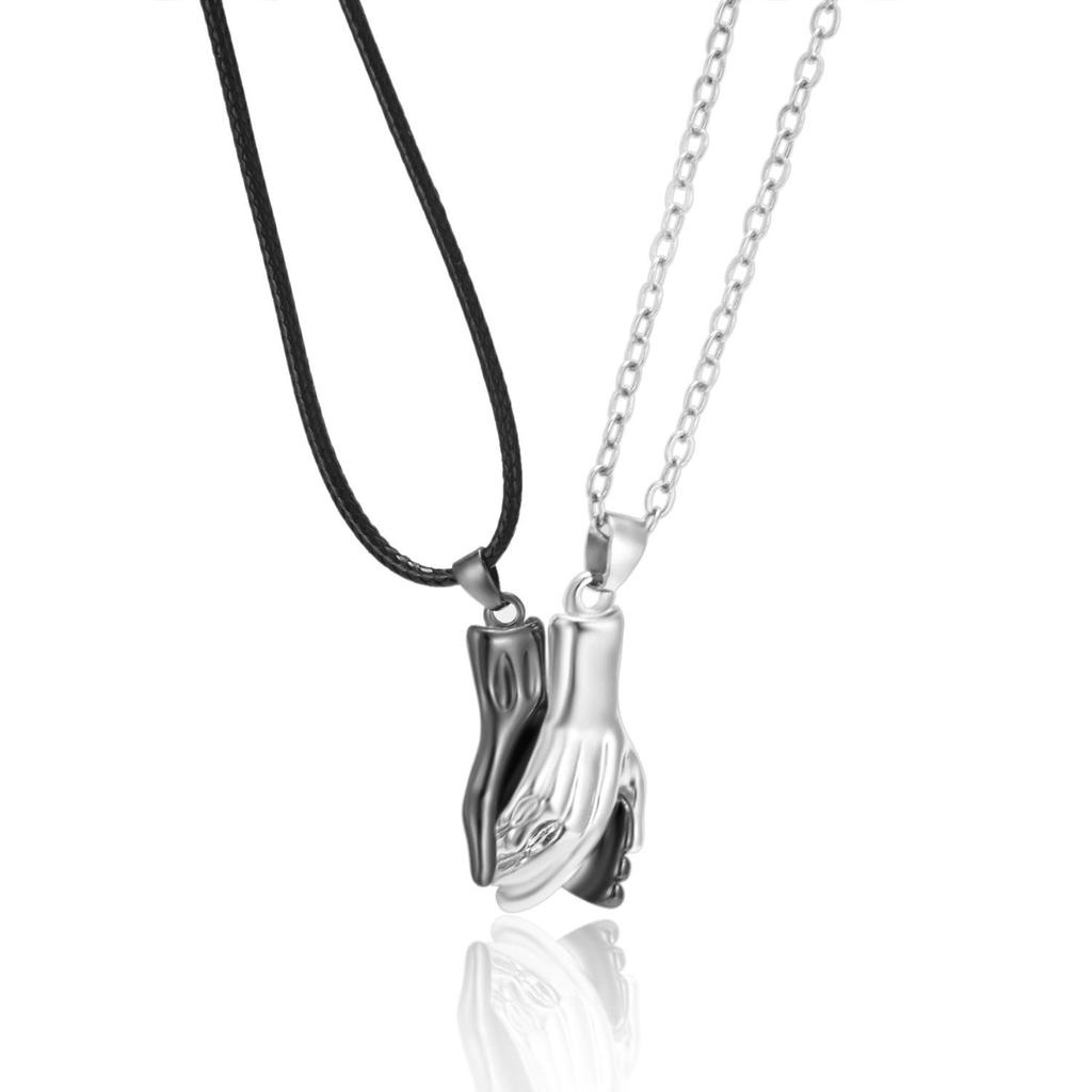 Magnetic Couple's Hand-in-Hand Necklace: Unique Design for Men and Women