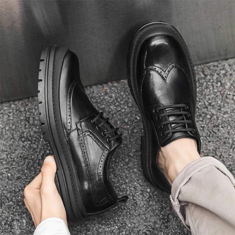 Mens Oxfords Shoes Lace Up High Quality Leather Lace Up Formal Oxfords Footwear Loafers Driving Party Dating Business Work Shoes