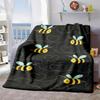 2026 New Arrivals 1pc Cartoon Bee, Honey Theme Blanket with Heart Pattern Rich Flannel Color, Soft And Comfortable, Breathable Non-Sweat, Easy Care, N