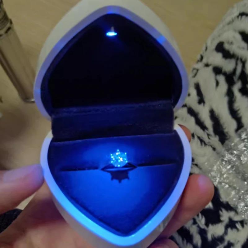 Creative Heart-shaped LED Diamond Ring High-end Illuminated Necklace Gift Boxes Proposal Gift Packaging Jewelry Boxes