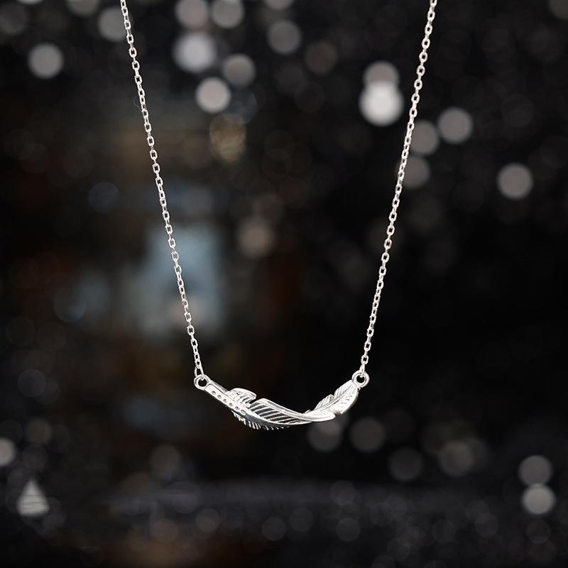 Feather Necklace, Girlfriend Valentine'S Day Gift, Pendant, Exquisite Feeling, Sparkling Diamonds, Soft And Smart Feathers, You Meet Collarbone Chain