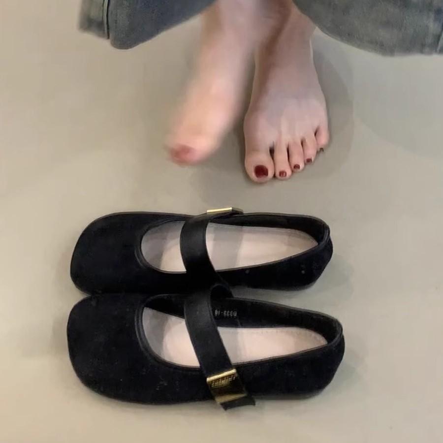Spot Version~ Retro Round Head Metal Buckle Mary Jane Women's Shoes Suede Temperament Single Shoes Shallow Mouth Flat Ballet Shoes