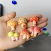 Zestaw 5 magnesów na lodówkę w kształcie grzybów Urocze Kreatywne Dekoracyjne Magnesy do Kuchni Biura Tablicy Magnetycznej Szafki Lodówki Zmywarki