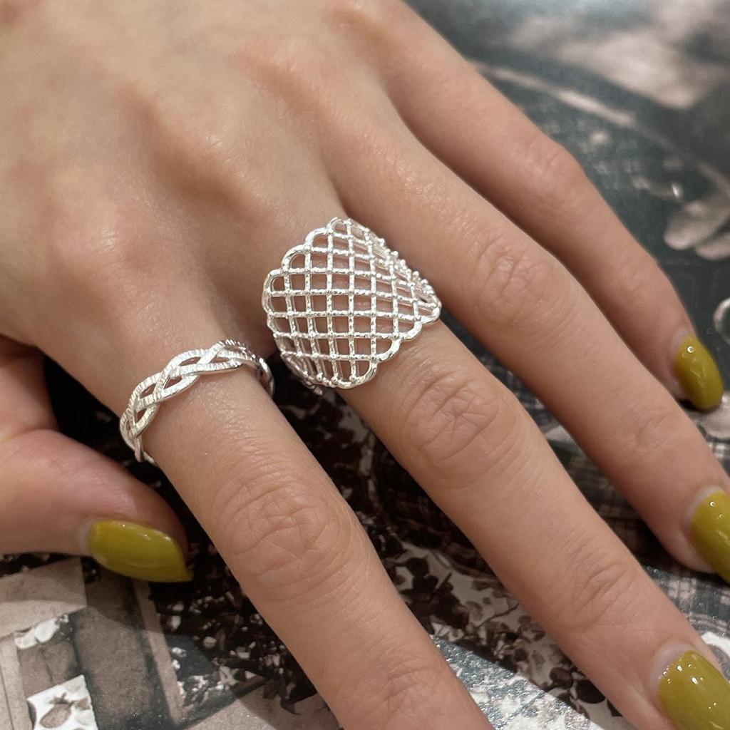 Hollow Geometric Grid Ring: Adjustable, Stylish & Versatile Open Ring for Women