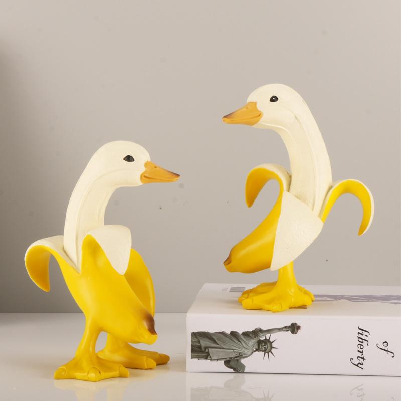 1pc Creative Cute Day Banana Friend Duck Fun Funny Birthday Gift Creative Ornaments Sand Sculpture Healing Desktop Banana
