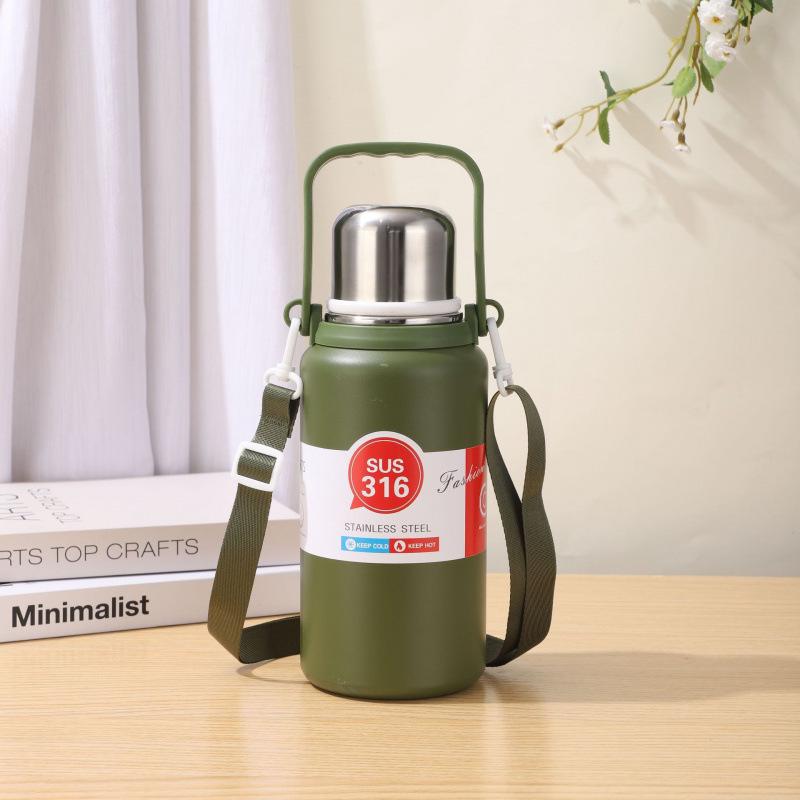 

316 Stainless Steel Insulated Water Bottle with Handle - Large Capacity, Outdoor Sports Design, Diamond Pattern 900 ml