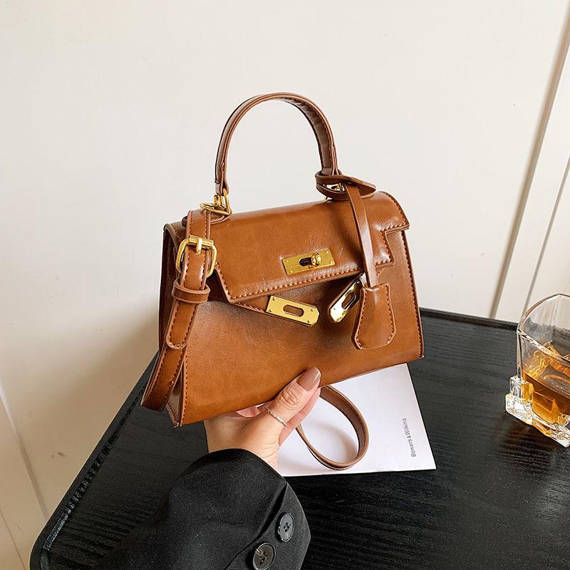 New Fashion Classic Small Lock Portable Shoulder Women's Bag