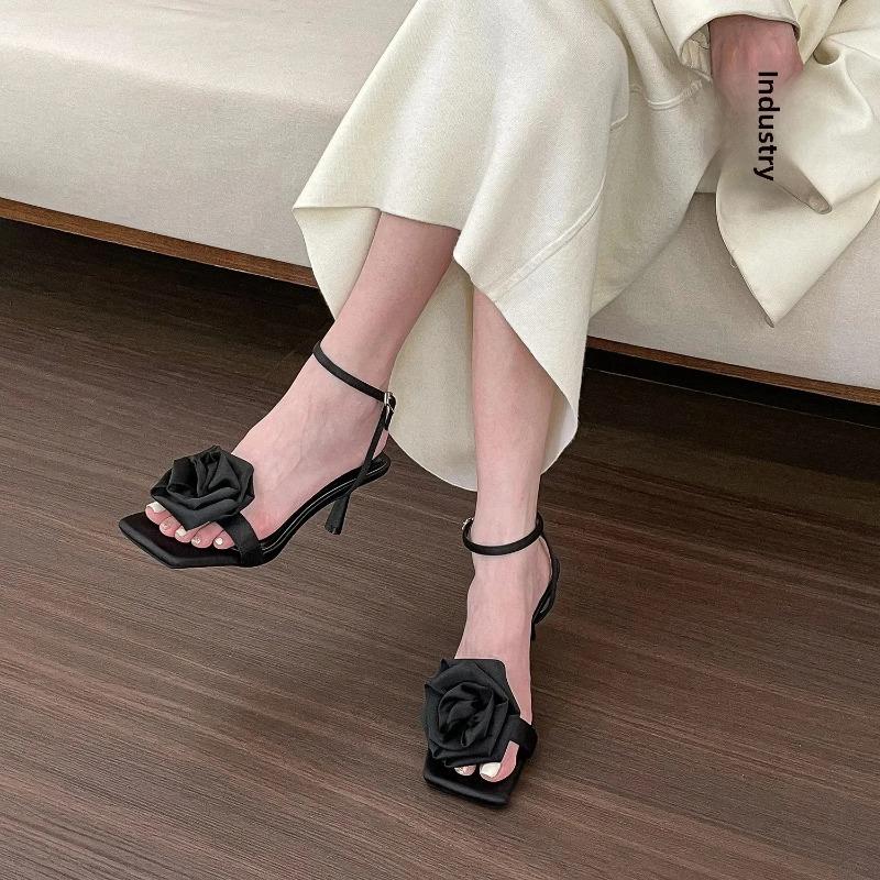 Creamy Rose Women's Sandals 2026 Summer New Style One-Row Square Head Fine Heel High Shoes Microfiber Face Rubber Sole