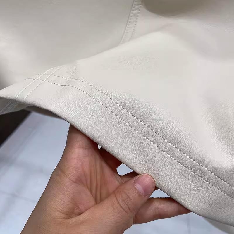 High-Waisted PU Leather A-Line Skirt - Korean Style, Single Button, Versatile Commuter 2024 Autumn/Winter Women's Short Skirt.