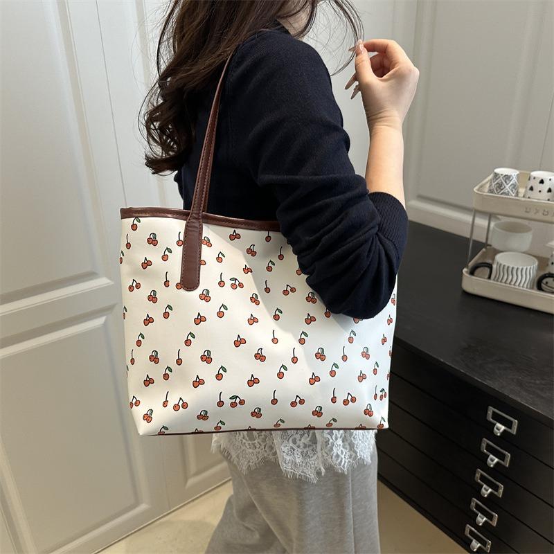 Beautiful high-end texture temperament versatile casual large-capacity simple shoulder underarm bag practical large-capacity bag