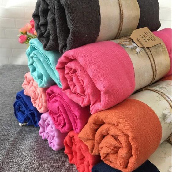 Korean Four Seasons Cotton Linen Women's Scarf: Solid Color Literary Shawl & Extra Long Beach Silk Scarf