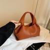 New fashion portable women's bag shoulder messenger bag