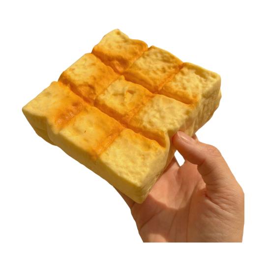 Soft Toast Squeeze Toy Slow-Rising PU Fidget for Stress Relief Realistic Bread-Shaped Decompression Gadget for Kids Adults