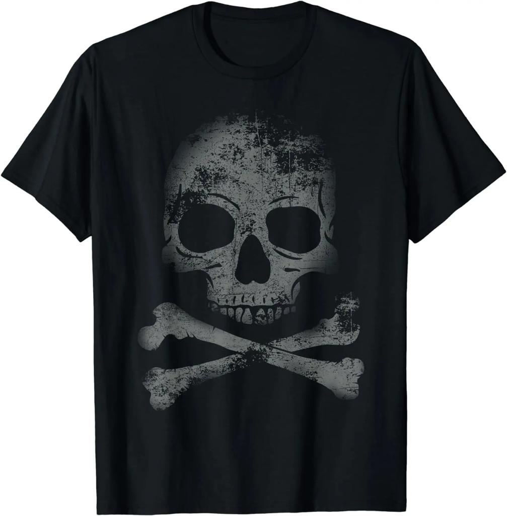 Scary skull and crossbones grunge style gothic creepy spooky T-Shirt