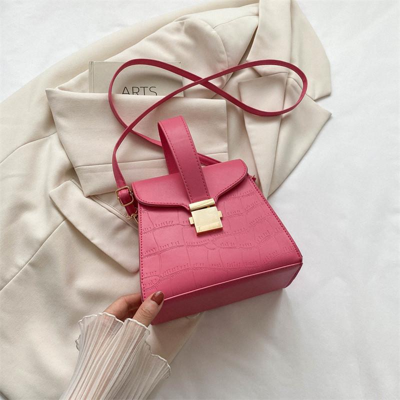 

2024 New Spring Fashion Women s Handbag Street Style Pu Shoulder Bag Medium Size рожевий