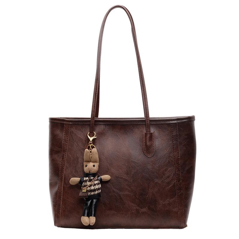 New fashionable large-capacity bag women's summer versatile shoulder bag casual retro class commuter tote bag