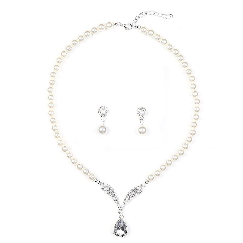 Personalized Pearl Necklace Earrings Set Women'S Temperament Alloy Electroplated Bridal Dress Accessories