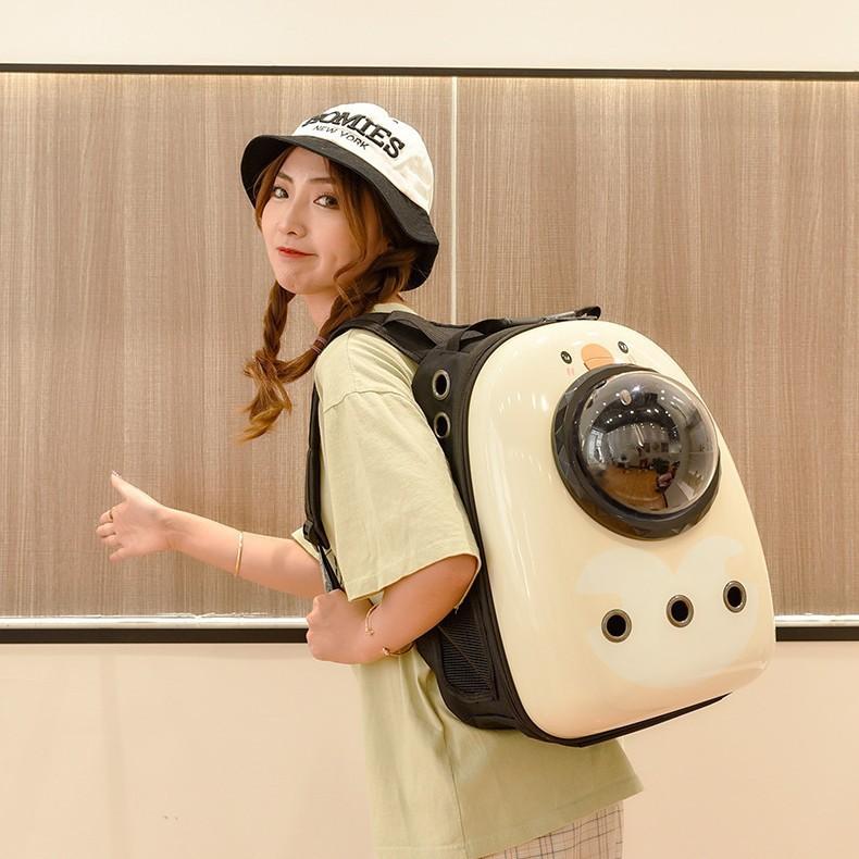 New outdoor cat walking pet bag, breathable and portable, double-shoulder cat and dog bag, large-capacity lightweight space cat bag