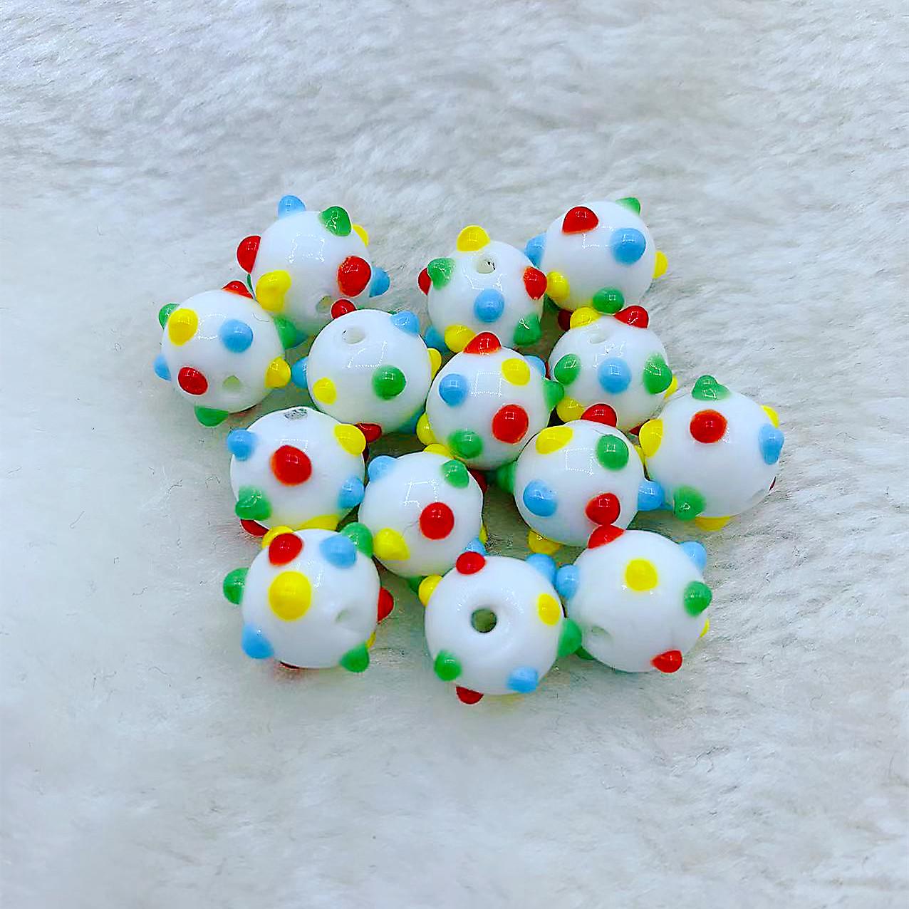 

Цветные круглые стеклянные бусины в горошек для изготовления украшений - Мультяшный стиль 1 piece