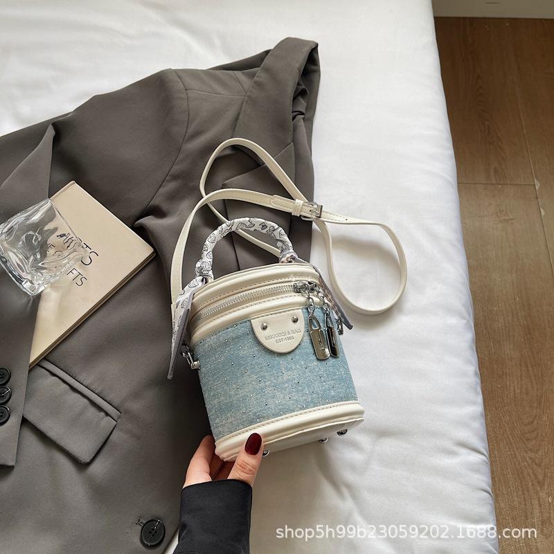 Niche Design Portable Cylinder Bag Women's Bag New Bucket Bag Mobile Phone Bag Messenger Bag