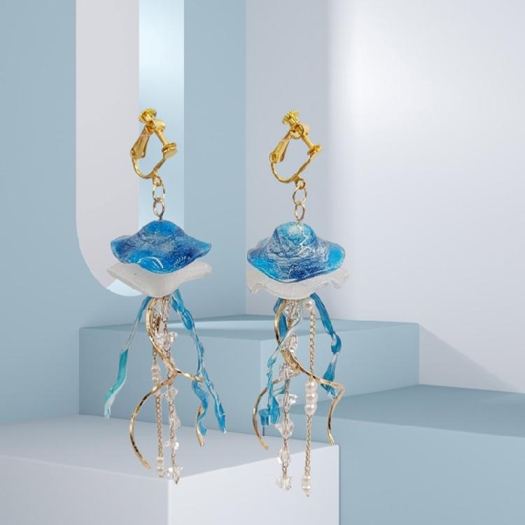 Beautiful Blue Jellyfish Earrings Featuring Portable Designs Great for Adding Nature Styles To Any Stylish Outfits