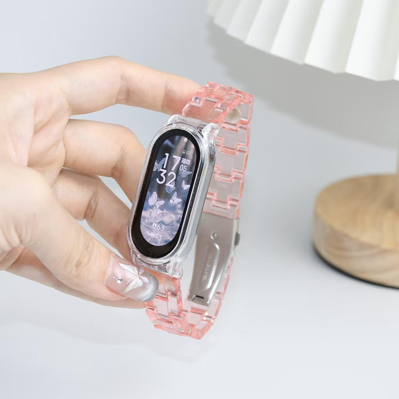 

Модный смоляной ремешок для Huawei Band 8/9/10 и Xiaomi Mi Band 7/8/9/10, трехзвенный 12 мм 12mm Three-Bead Strap (Excludes Core and PC Case)