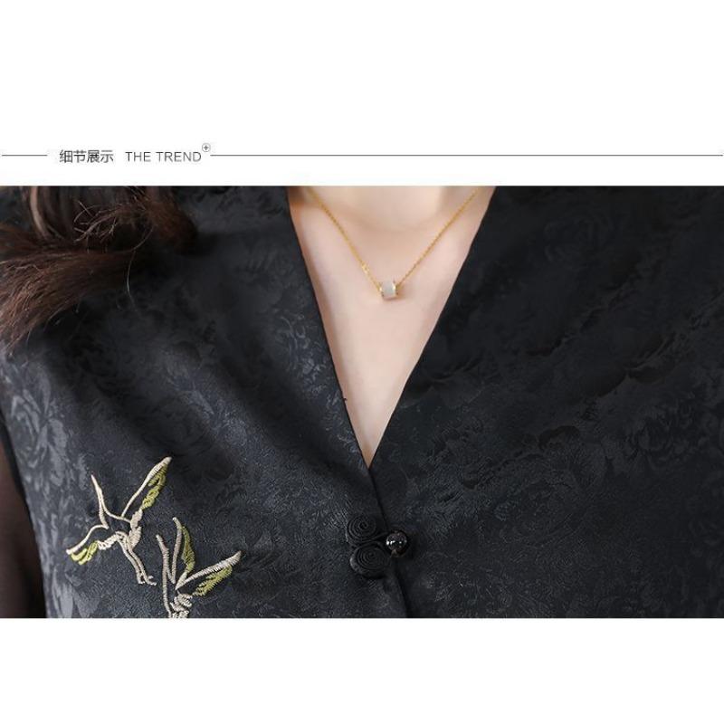 Women's Green Embroidered Chinese Style Blouse V-Neck Chiffon Sleeve Asymmetrical Hem Top