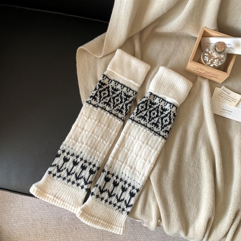 Knitted Mid-Leg Socks, American Vintage Sock Covers, Maillard Contrasting Warm Casual With Shoes And Boots, Stacked Socks