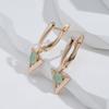 1 Paar goldene Farbe Dreieck Tropfenohrring grüner Zirkon edler Schmuck elegante Luxus lange Tropfen baumelnde Ohrringe
