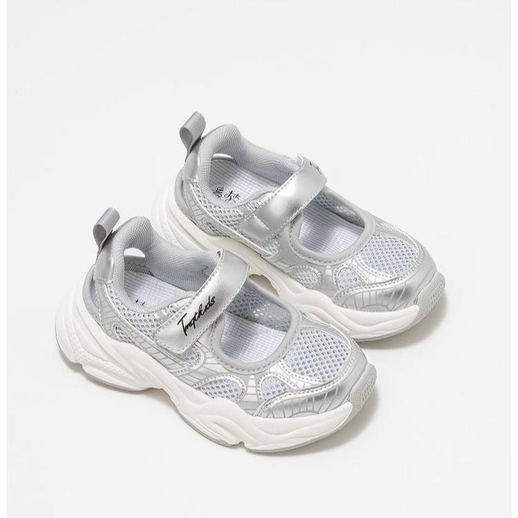 

Girls sandals, spring and summer new models, children s shoes, sneakers, boys casual mesh shoes, breathable dad shoes 27-31One Hand5Double серебряный