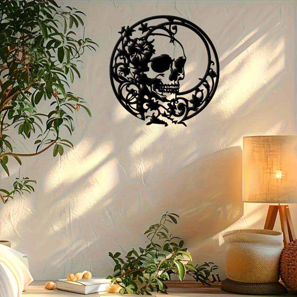 Metal Wall Art Crescent Moon Skull Sculpture, Gothic Mystical Decor for Bedroom Study Outdoor, Halloween Christmas Gift for Dark Art Lovers