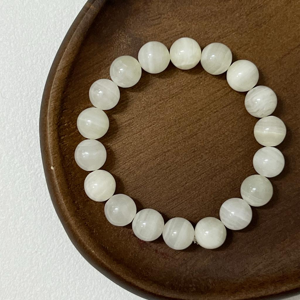 Natural Calcite 8mm Round Beads Stretchable Beaded Bracelets For Women Healing Meditation Gem Semi Precious Gemstone Bangle Jewelry Gifts