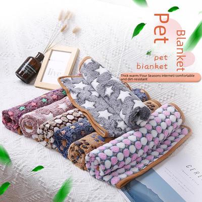 Podložky a deky pre domáce zvieratá: Hrubý koralový fleece pre psov a mačky