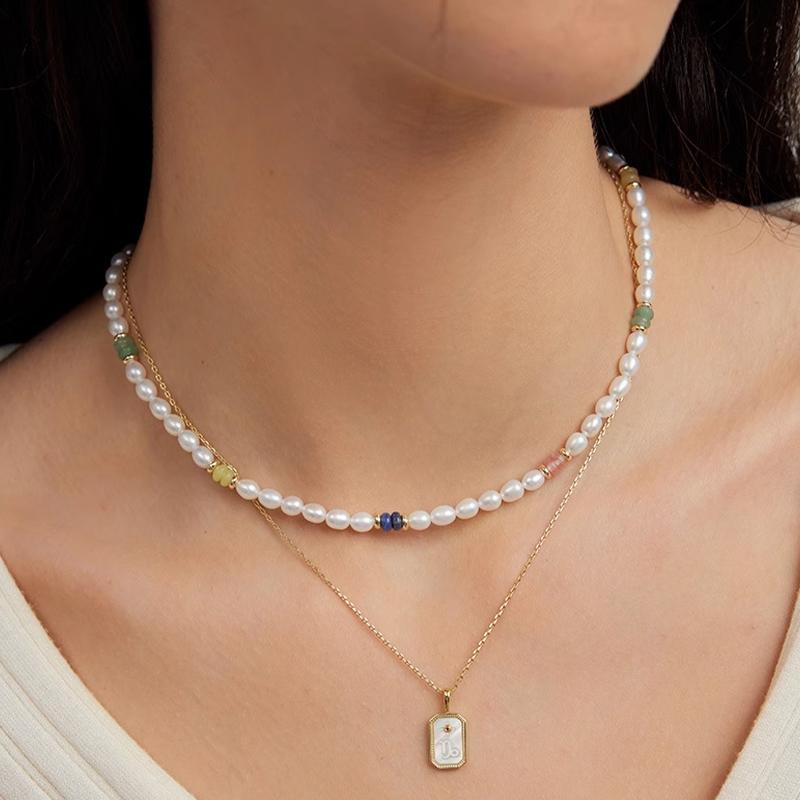 Women's Light Luxury Natural Freshwater Pearl Necklace Elegant and Fashionable Versatile Colorful Dopamine Necklace Set