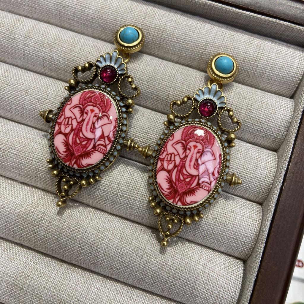 Medieval Retro Court Style Heavy Industry Pink Elephant Printing Stud Earrings High Quality Western Antique Earrings Medieval Earrings