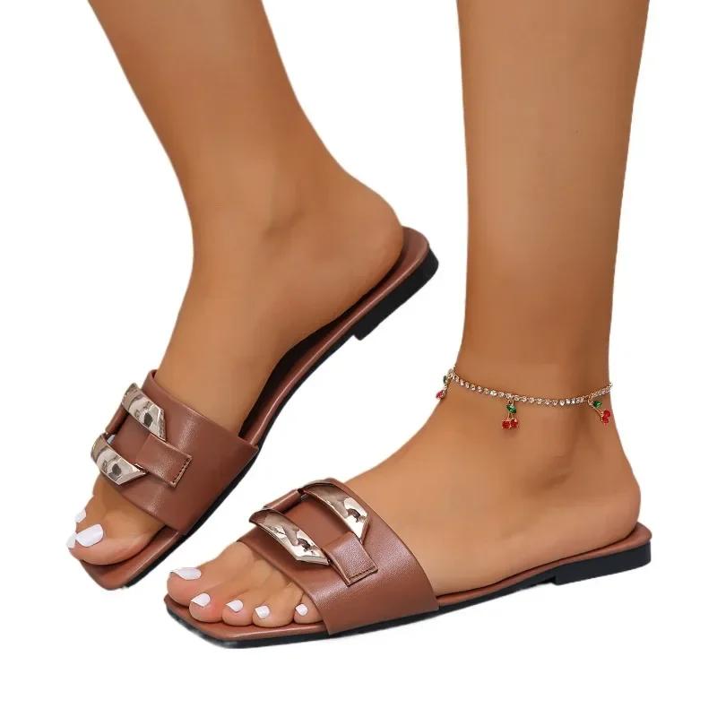 Fashion 2025 Shoes Female Plus Size Women's Slippers Hot Sale Casual Slippers Women Metal Decoration Square Toe Flat with Women's Sandal