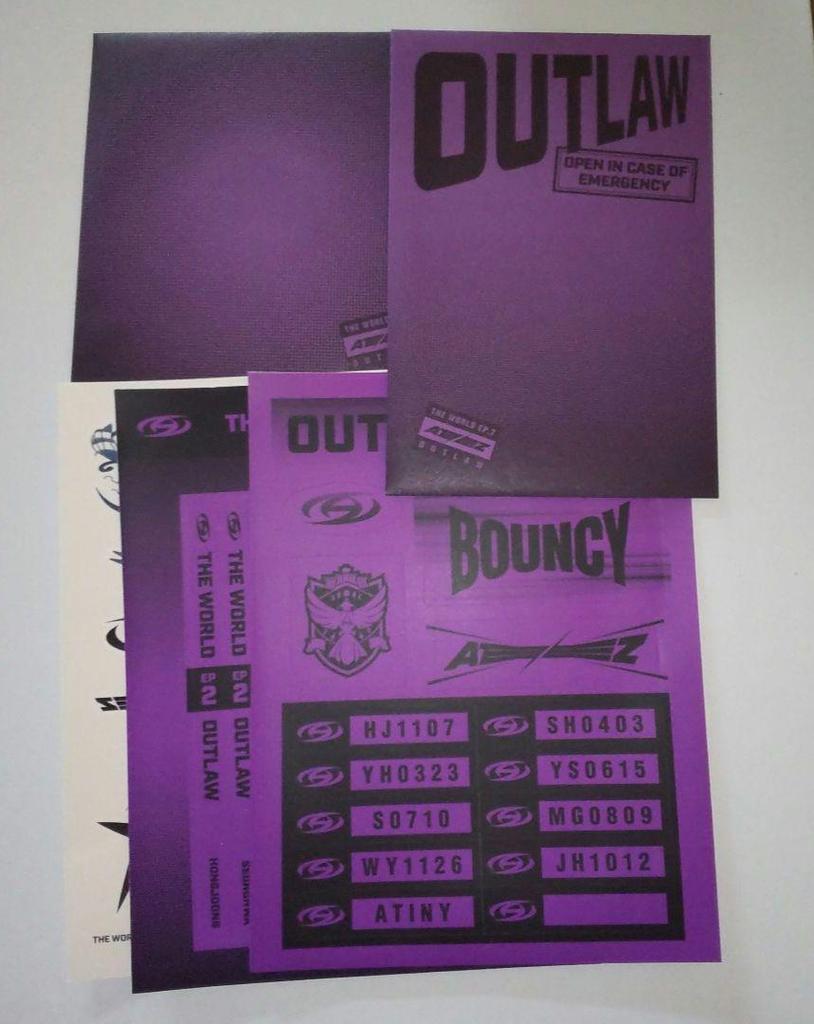 [USED] ATEEZ OUTLAW All-Signed Album