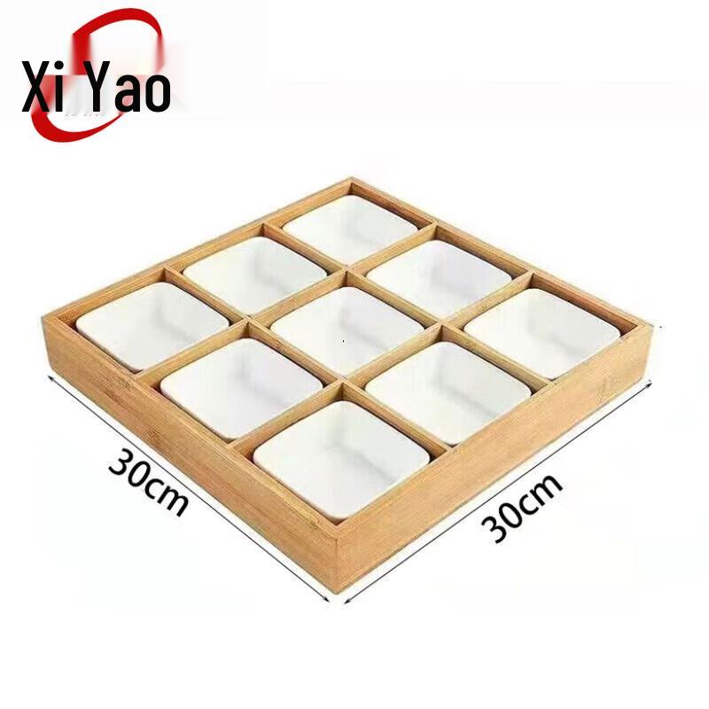 Деревянный сервировочный поднос с девятью отделениями и белыми мисками