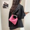 Premium sense pearl temperament handbag women's new exquisite and beautiful chain one shoulder messenger bag dumpling bag