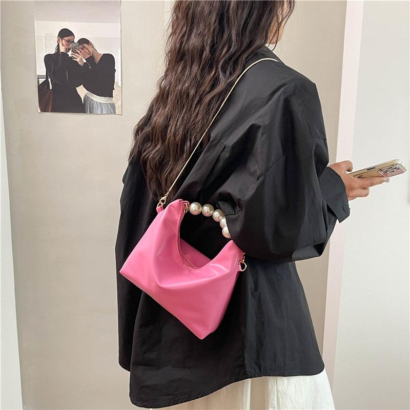 Premium Sense Pearl Temperament Handbag Women's New Exquisite and Beautiful Chain One Shoulder Messenger Bag Dumpling Bag