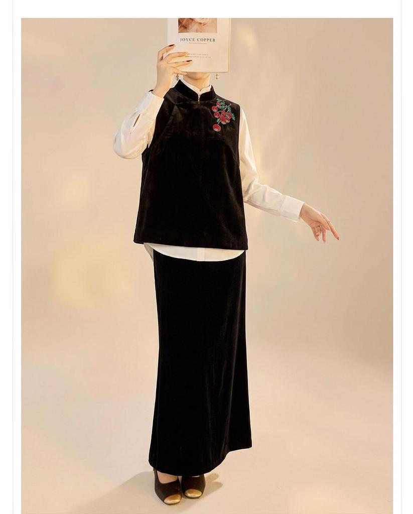 Spring Chinese Style Lychee Embroidery Velvet Vest & Skirt Set for Women