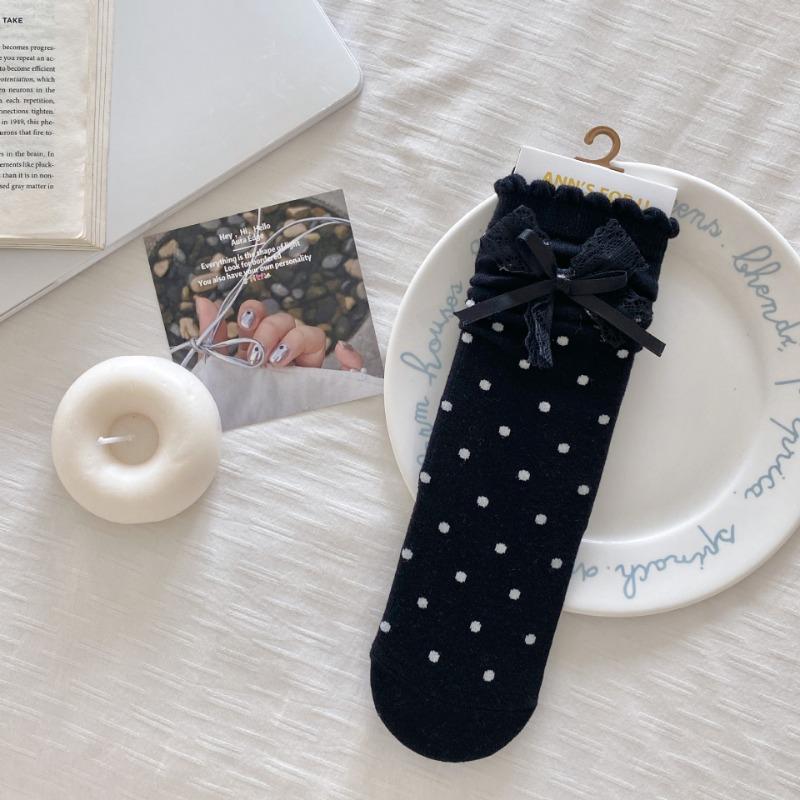 Female Spring and Autumn New Wave Dot Bow Sweet Lace Ballet Wind Drum Pile Socks