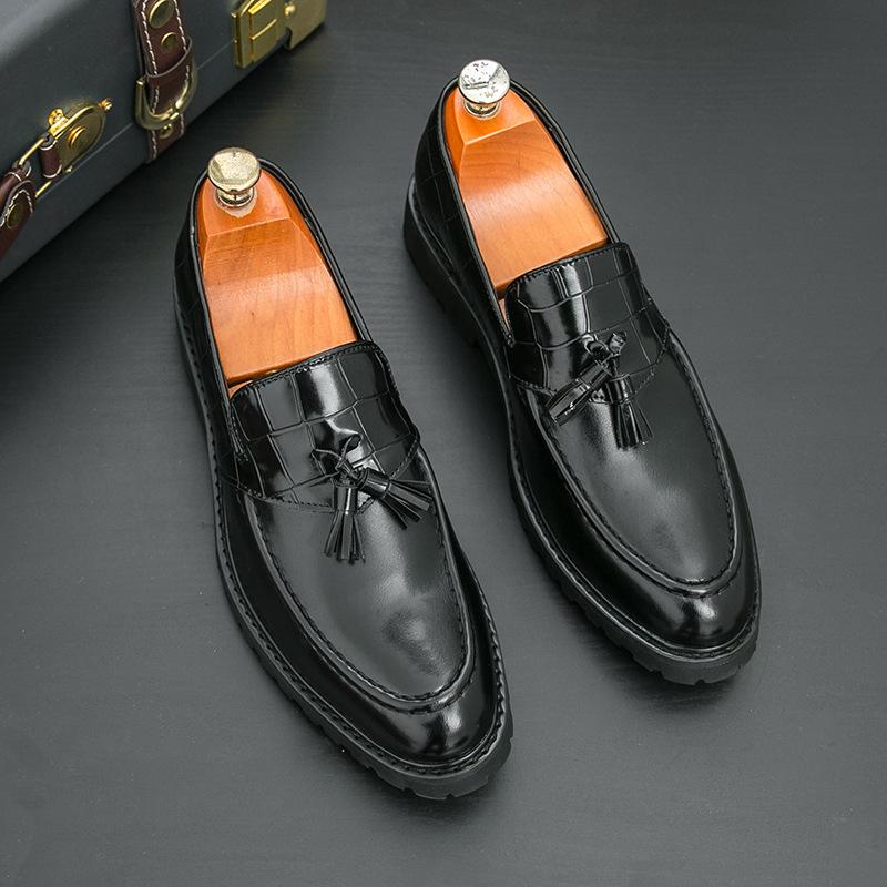Men's Shoes Large Size New Leather Shoes Fashion Men's Feet Fringed Leather Shoes Loafers Hairstylist Leather Shoes
