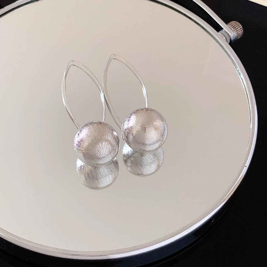 

European and American exaggerated spray paint round pattern pendant ear hook explosion earrings femininity earrings design sense niche