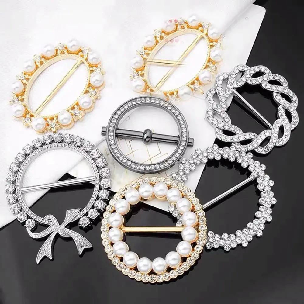 New Metal Knotted Buckle Ring T-shirt Pearl Knotted Button Clothing Accessories Removable Shawl Ring Clip Women