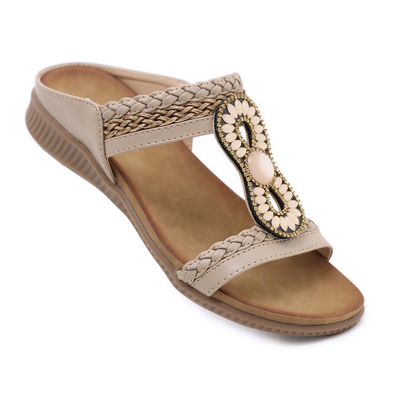 Mode Europäische und Amerikanische Sandalen Böhmische Strasssteine Bequeme Runde Zehenpartie Strandurlaub Große Größe Flache Schuhe Hausschuhe Lässig