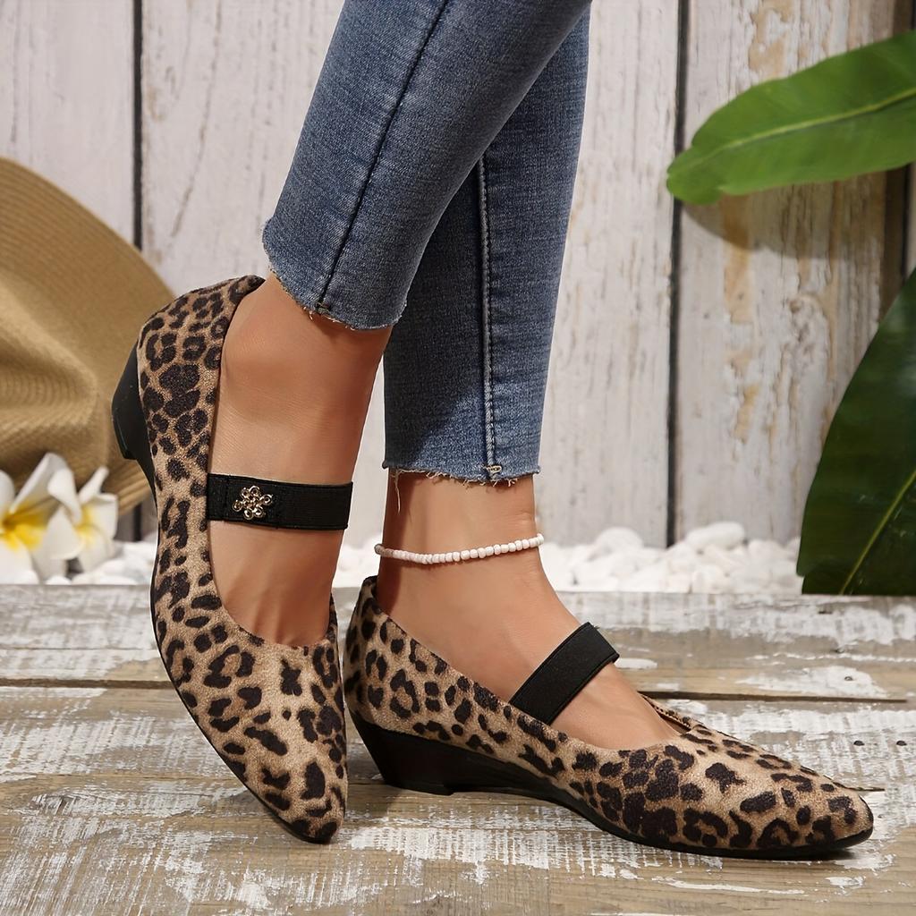 Women'S Leopard Print Pointed-Toe Flats with Ankle Strap - Breathable Fabric Upper, Comfortable Rubber Sole Vintage Style for Casual or Formal Outfits