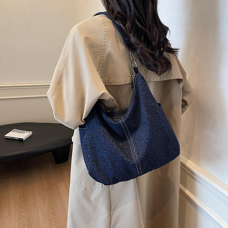 Casual Large-capacity Lazy Wind Bag Women's New Spice Girl Style Leopard Print Denim Bag Shoulder Bag Tote Bag