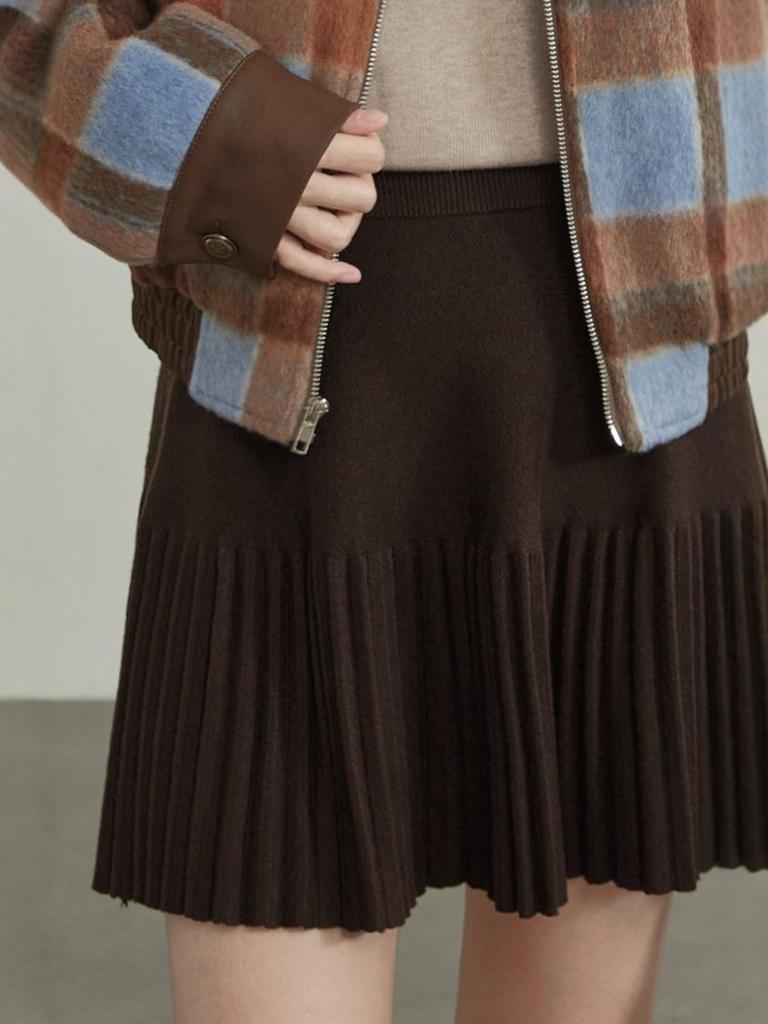 Melanoid Brown High-Waist Pleated Knit Skirt for Women - A-line, Slimming, and Perfect for Spring & Autumn