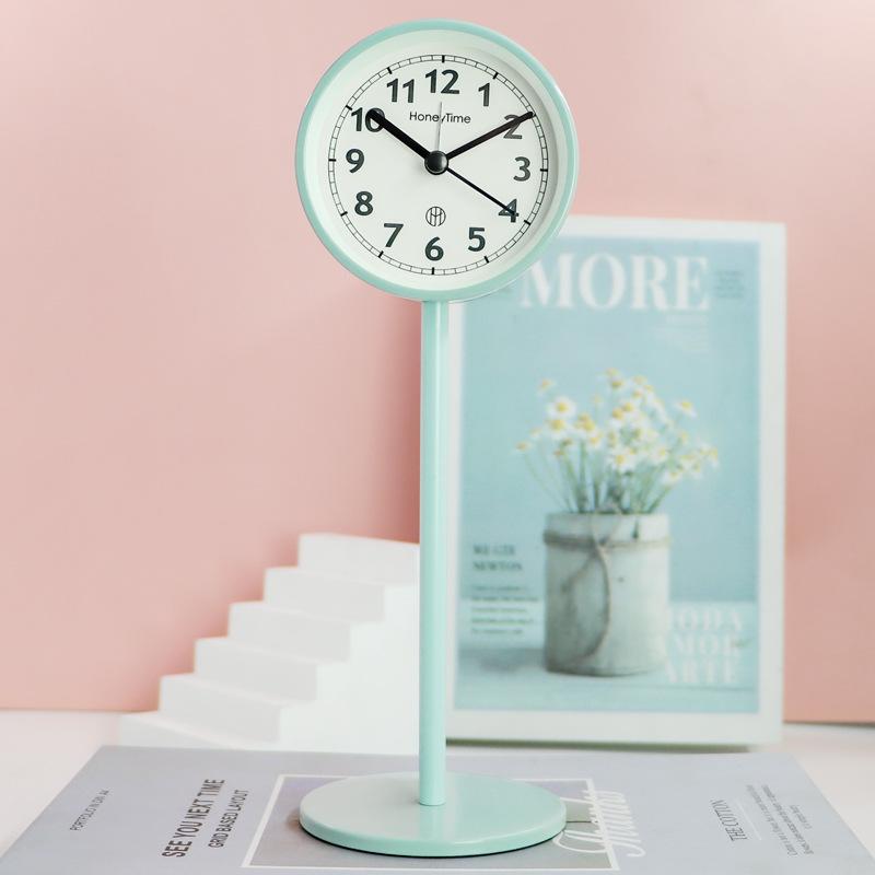 Moderne Schlichte Tischuhr Tischuhr Schreibtisch Wohnzimmer Zuhause Schreibtischuhr Sitzende Pendeluhr Dekorativer Wecker
